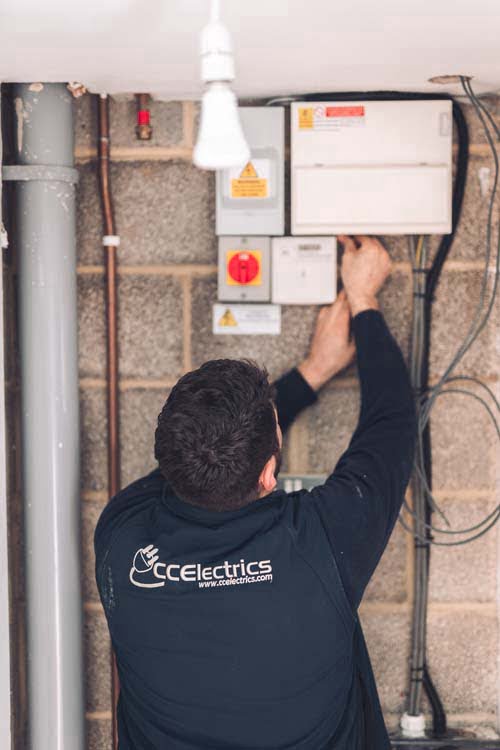 Reliable commercial electrical contractor in the Midlands